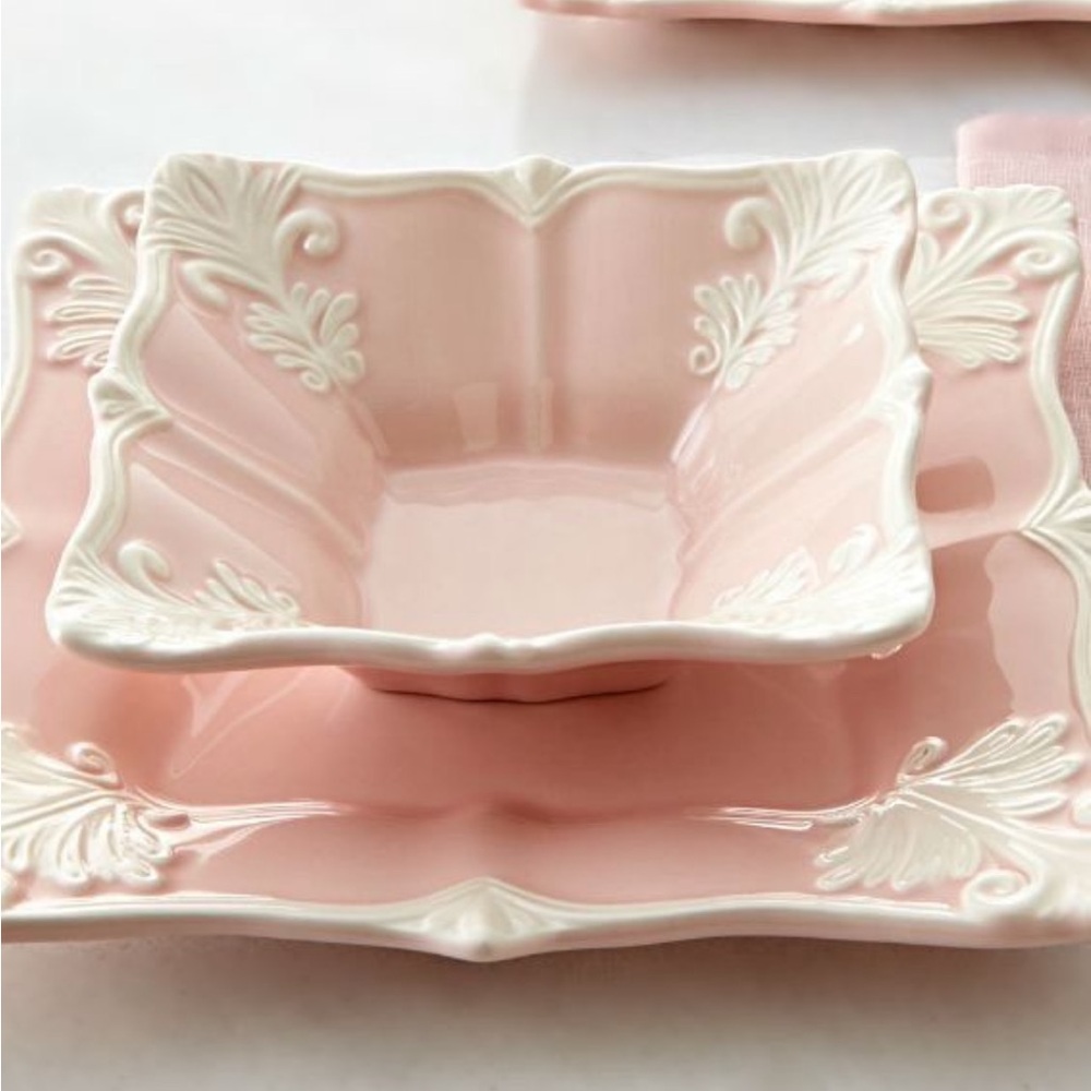 Horchow Pink Square Baroque Dinnerware Service 5 piece set